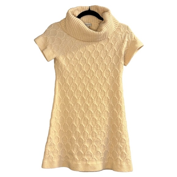 Banana Republic Short Sweater Dress - Size Medium - Picture 4 of 6